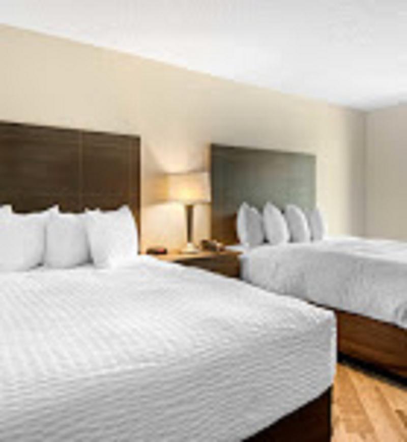 Clarion Inn & Suites Kissimmee-Lake Buena Vista South Bagian luar foto