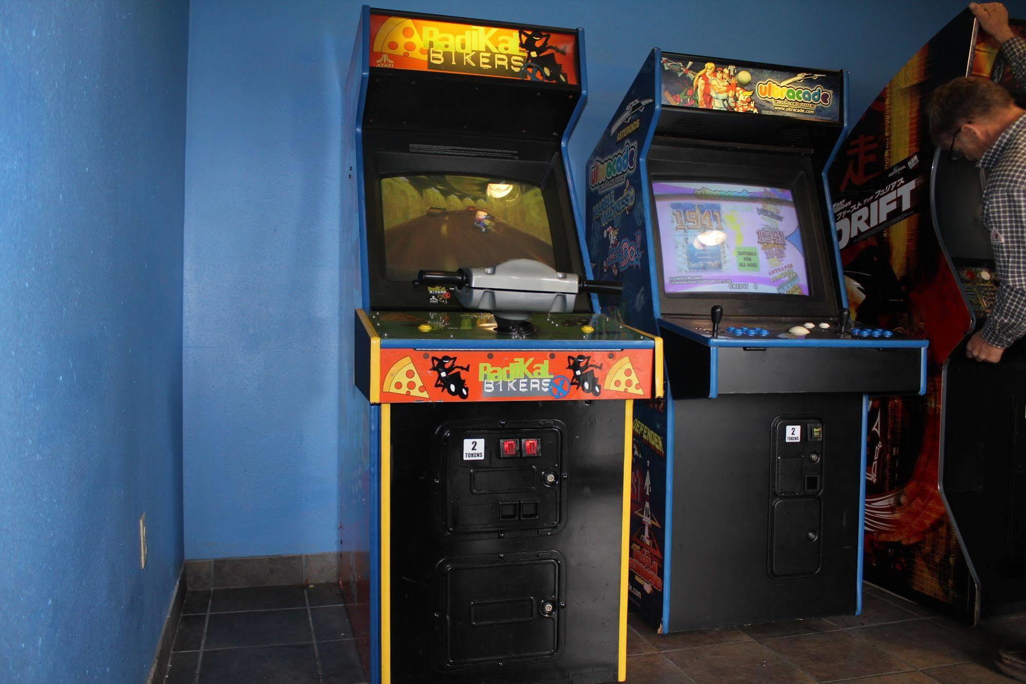 Clarion Inn & Suites Kissimmee-Lake Buena Vista South Bagian luar foto